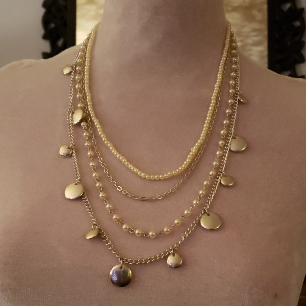 Silver & pearl necklace